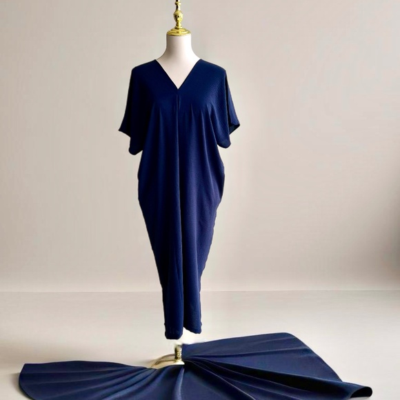 0051/ Navy Color Kaftan with Polyester Crinkle Crepe Material - Picture 3 of 9